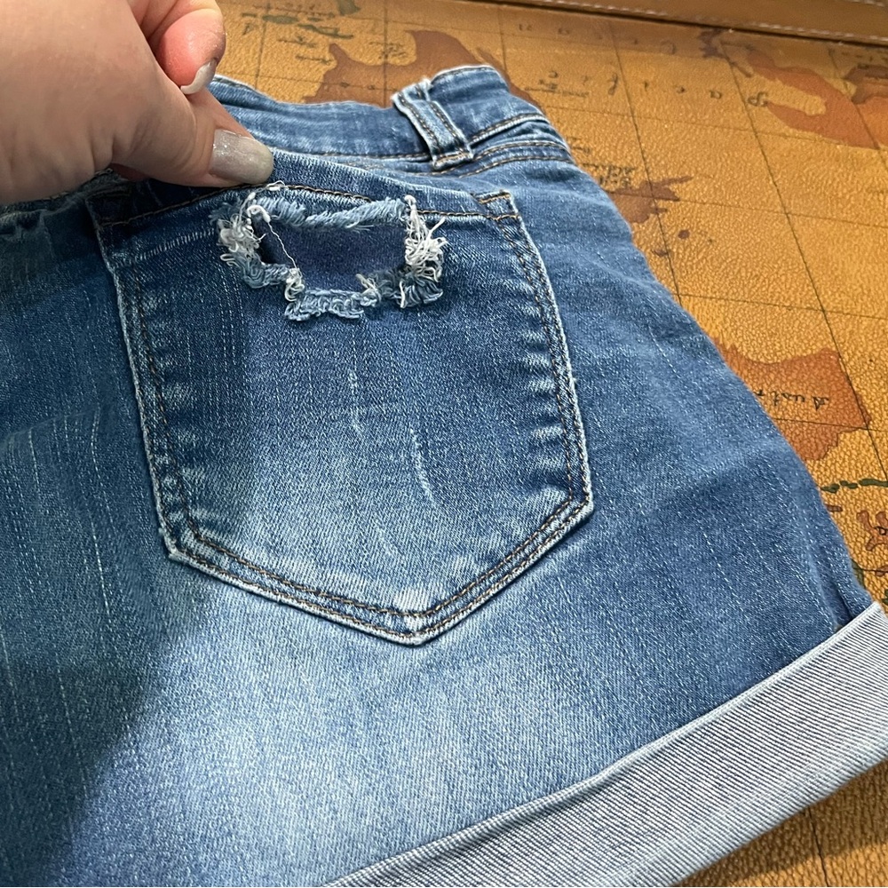 Wax Jean Womens Small Dark Wash Distressed Jean Denim Summer Casual Shorts - Picture 8 of 13